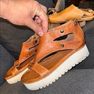 Bed Stu Brown Leather Platform Sandals